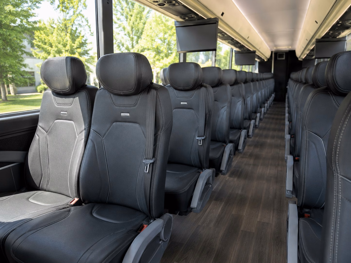 how where and when you re traveling affects newark bus rental rates