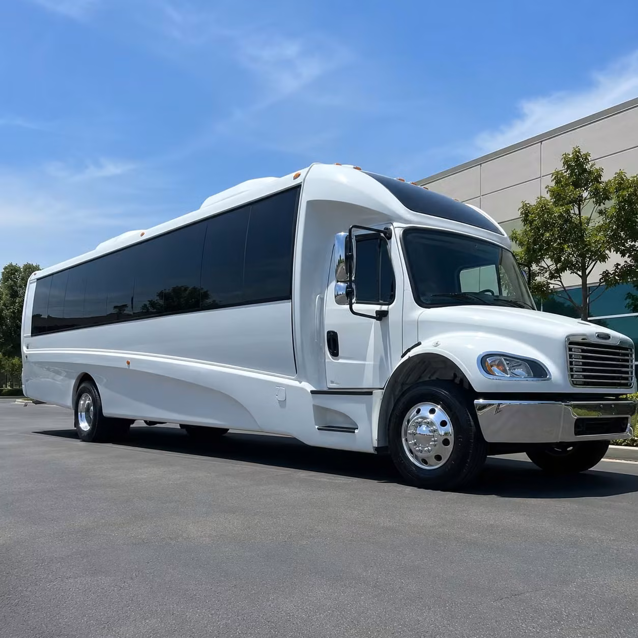 minibus rentals in newark for smaller prom friend groups